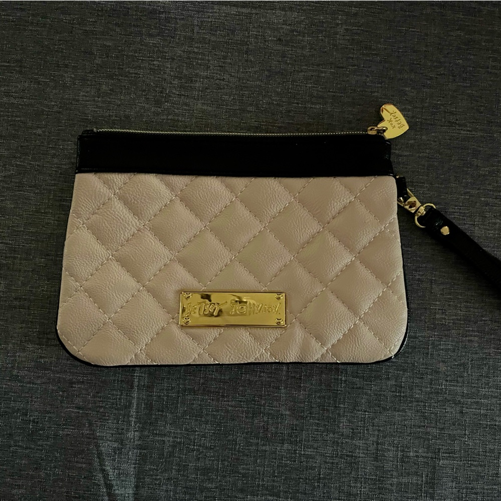 Brand new never used no tags Betsy Johnson cute wristlet with strap